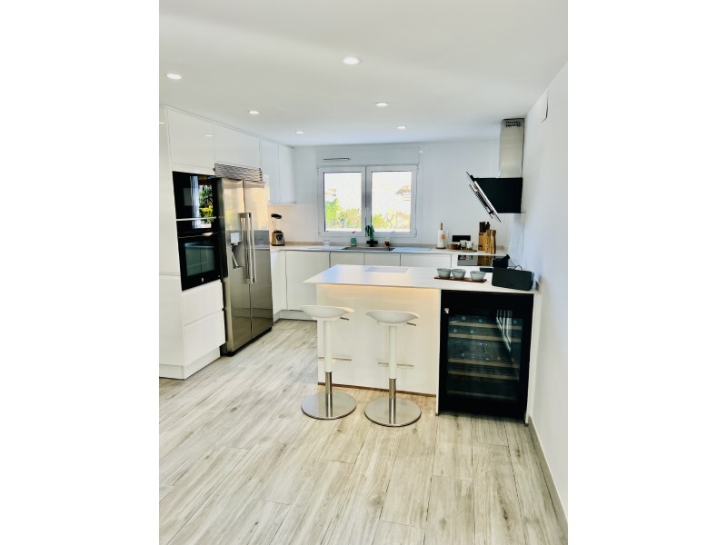 4 Bed, 3 Bath, HouseFor Sale, Alfas del Pi, Alicante