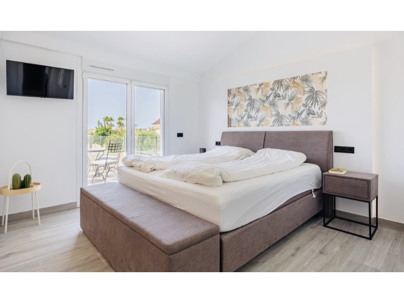 4 Bed, 3 Bath, HouseFor Sale, Alfas del Pi, Alicante