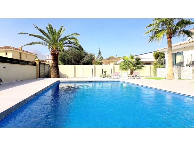 4 Bed, 3 Bath, HouseFor Sale, Alfas del Pi, Alicante