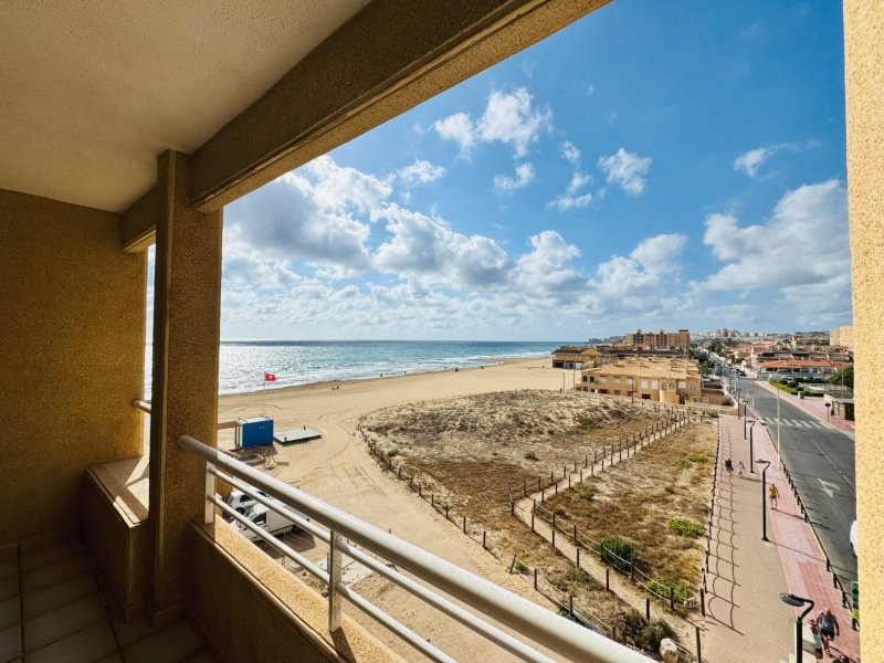 4 Bed, 2 Bath, ApartmentFor Sale, La Mata, Alicante