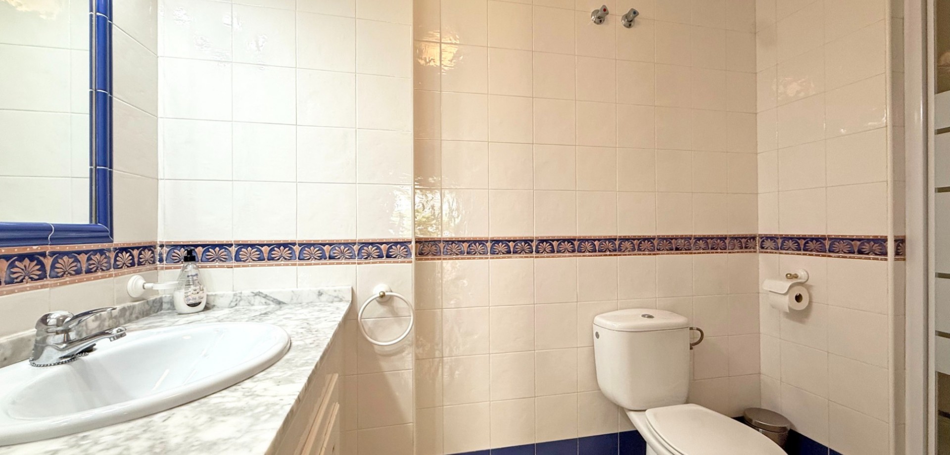 2 Bed, 2 Bath, ApartmentFor Sale, Orihuela Costa, Alicante