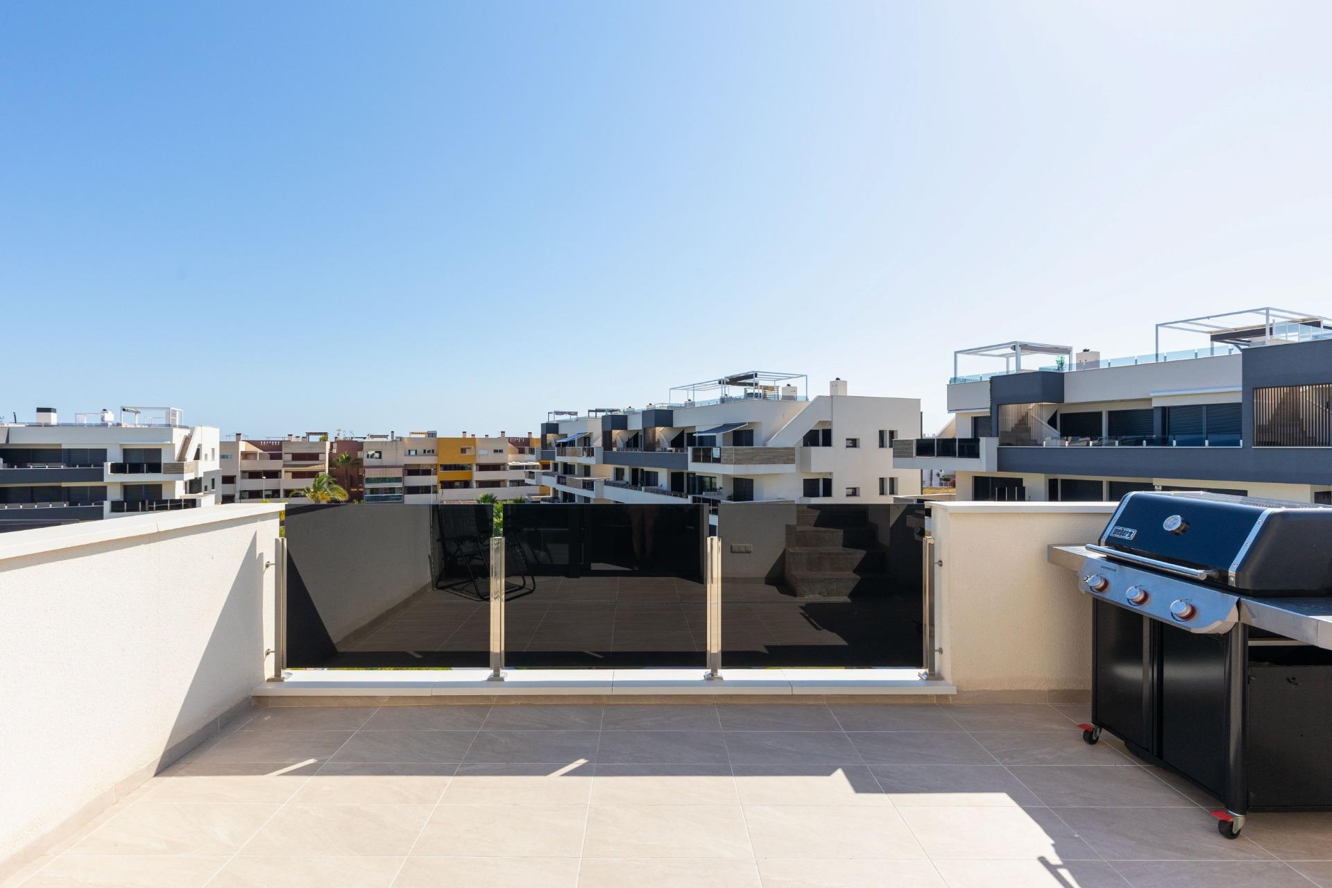 2 Bed, 2 Bath, ApartmentFor Sale, Orihuela Costa, Alicante