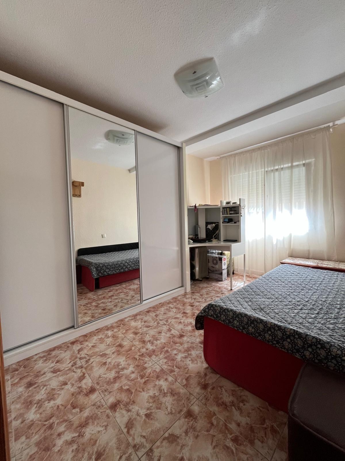 3 Bed, 1 Bath, ApartmentFor Sale, Torrevieja, Alicante