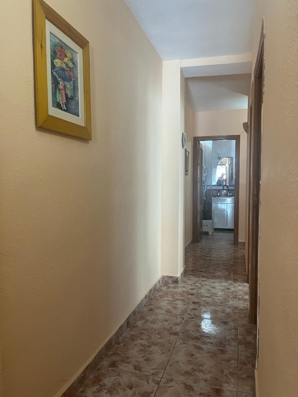 3 Bed, 1 Bath, ApartmentFor Sale, Torrevieja, Alicante