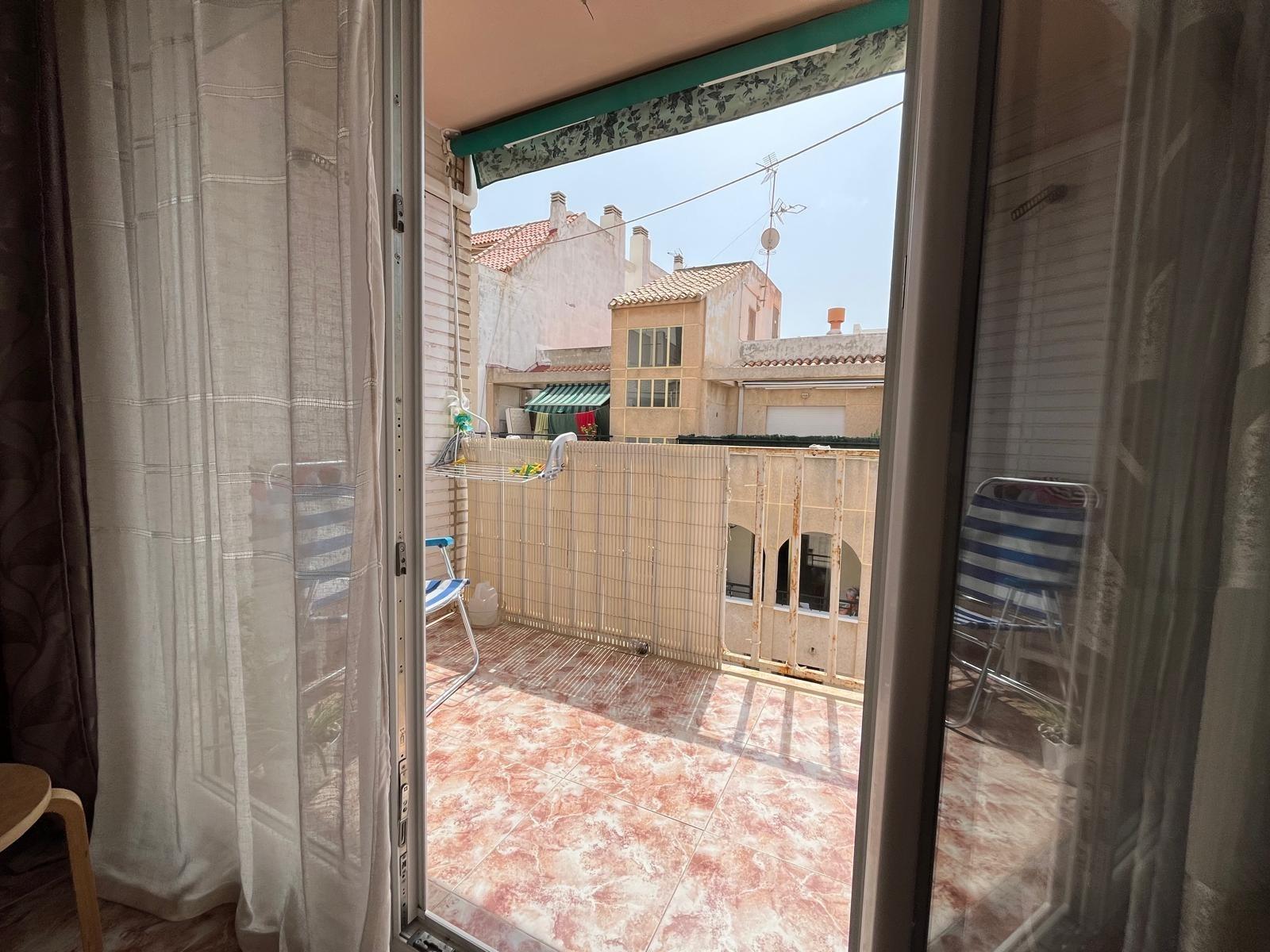 3 Bed, 1 Bath, ApartmentFor Sale, Torrevieja, Alicante