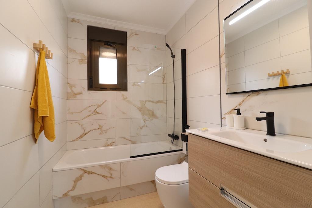 3 Bed, 3 Bath, HouseFor Sale, San Miguel de Salinas, Alicante