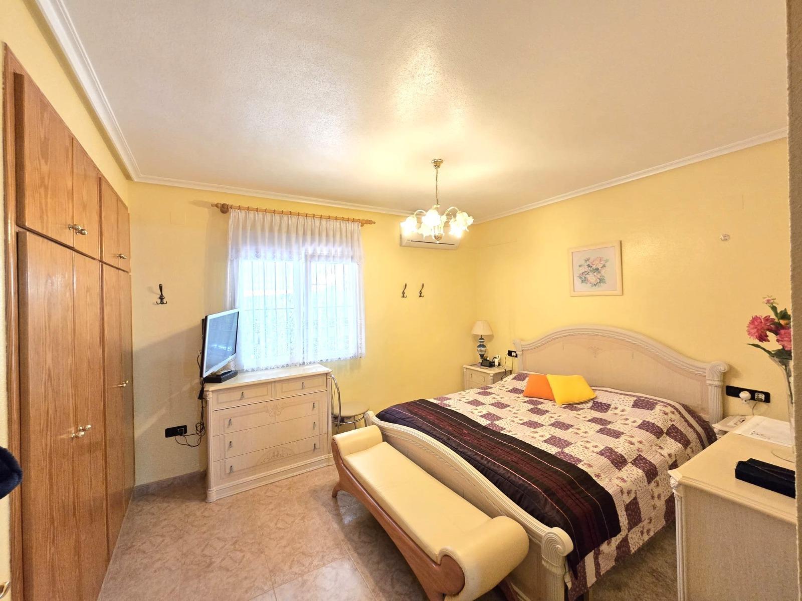 3 Bed, 2 Bath, HouseFor Sale, Orihuela Costa, Alicante