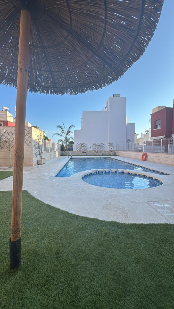 2 Bed, 2 Bath, HouseFor Sale, Torrevieja, Alicante