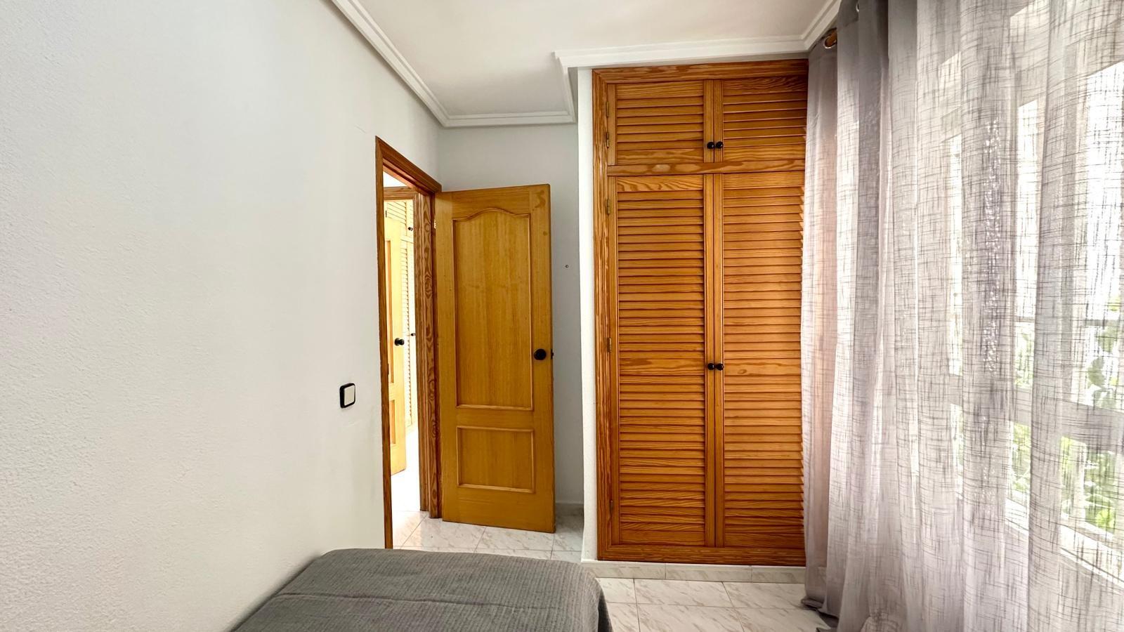 2 Bed, 1 Bath, ApartmentFor Sale, Torrevieja, Alicante