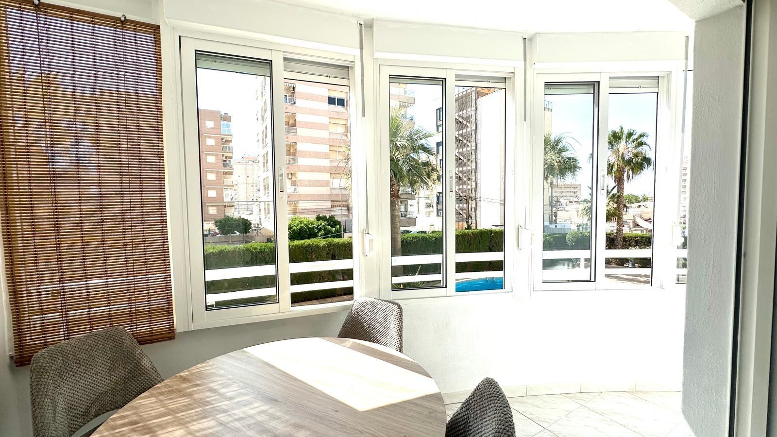 2 Bed, 1 Bath, ApartmentFor Sale, Torrevieja, Alicante
