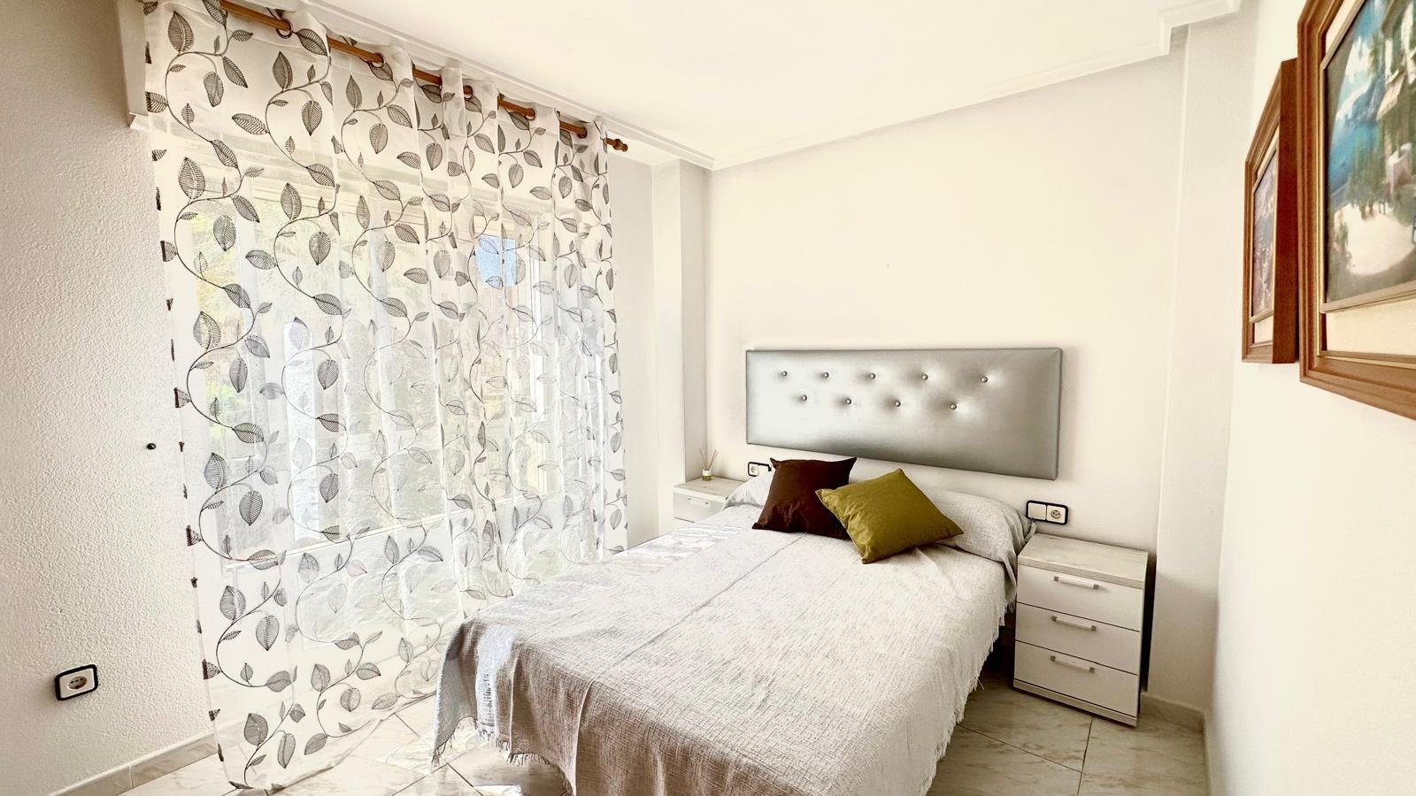 2 Bed, 1 Bath, ApartmentFor Sale, Torrevieja, Alicante