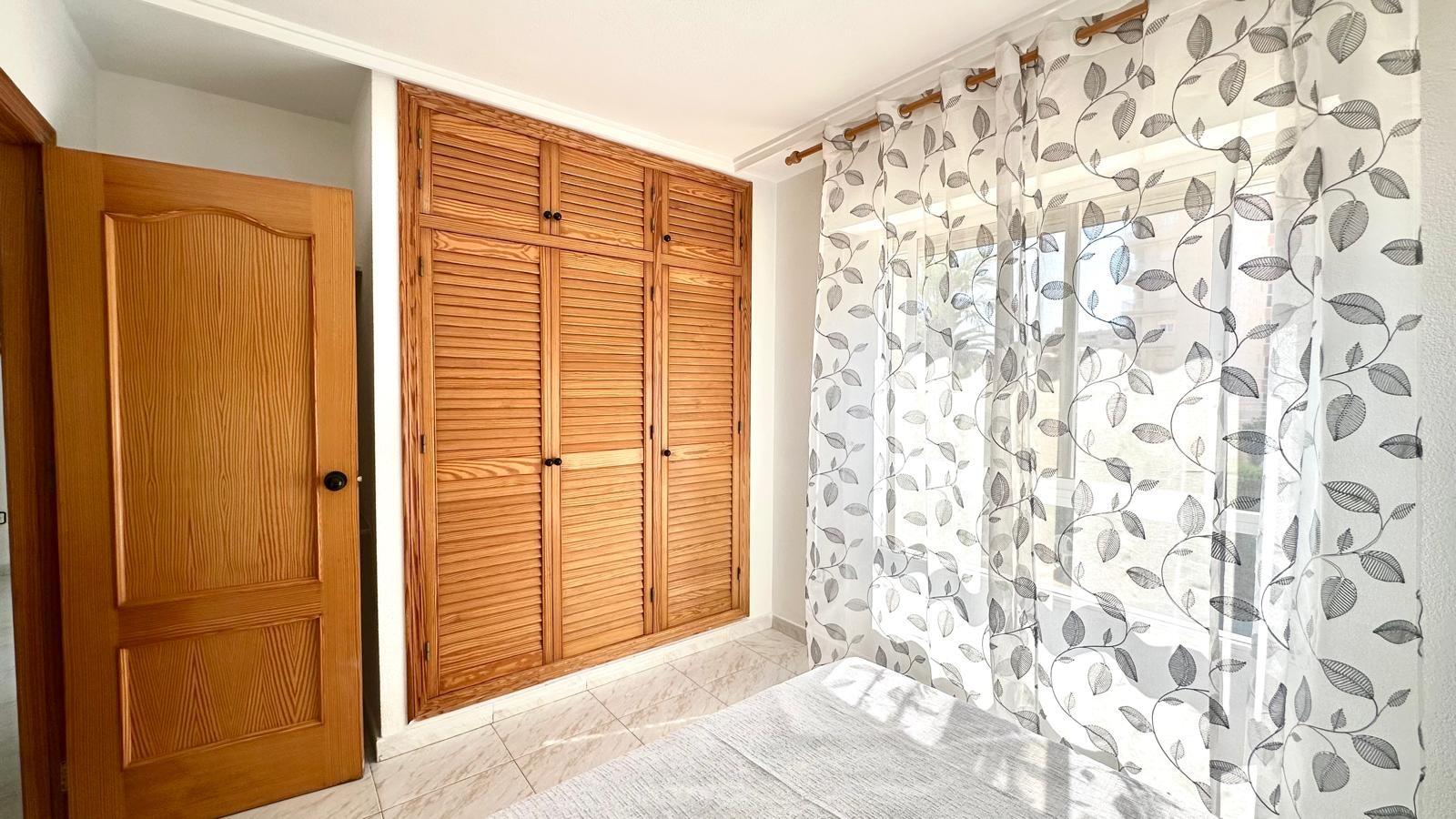 2 Bed, 1 Bath, ApartmentFor Sale, Torrevieja, Alicante