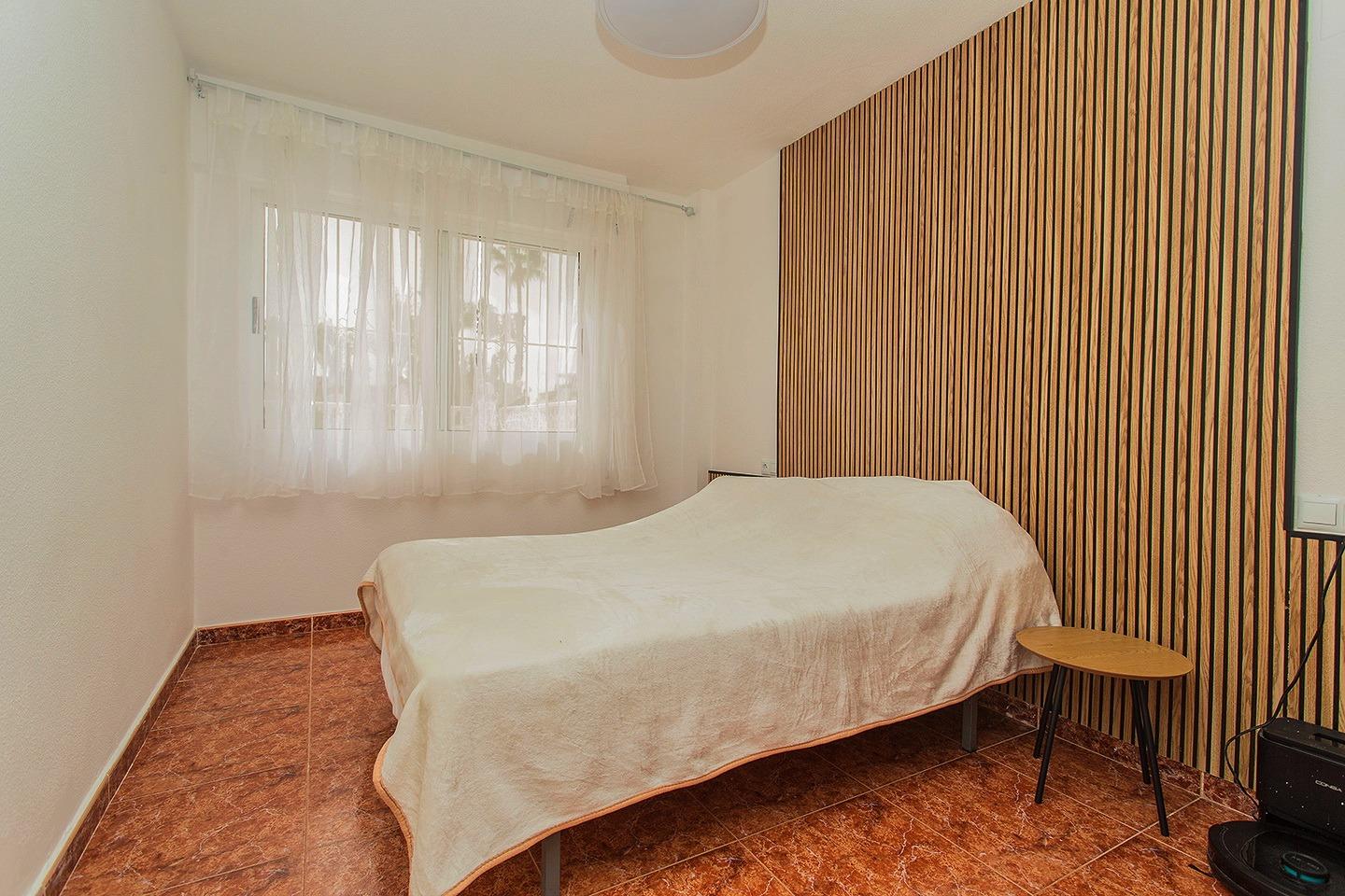 4 Bed, 2 Bath, HouseFor Sale, Orihuela, Alicante