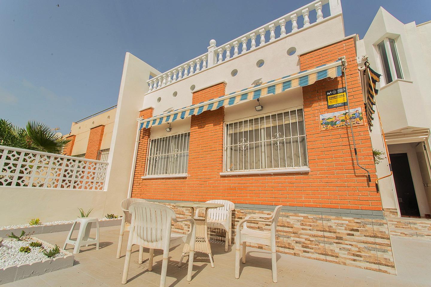 4 Bed, 2 Bath, HouseFor Sale, Orihuela, Alicante