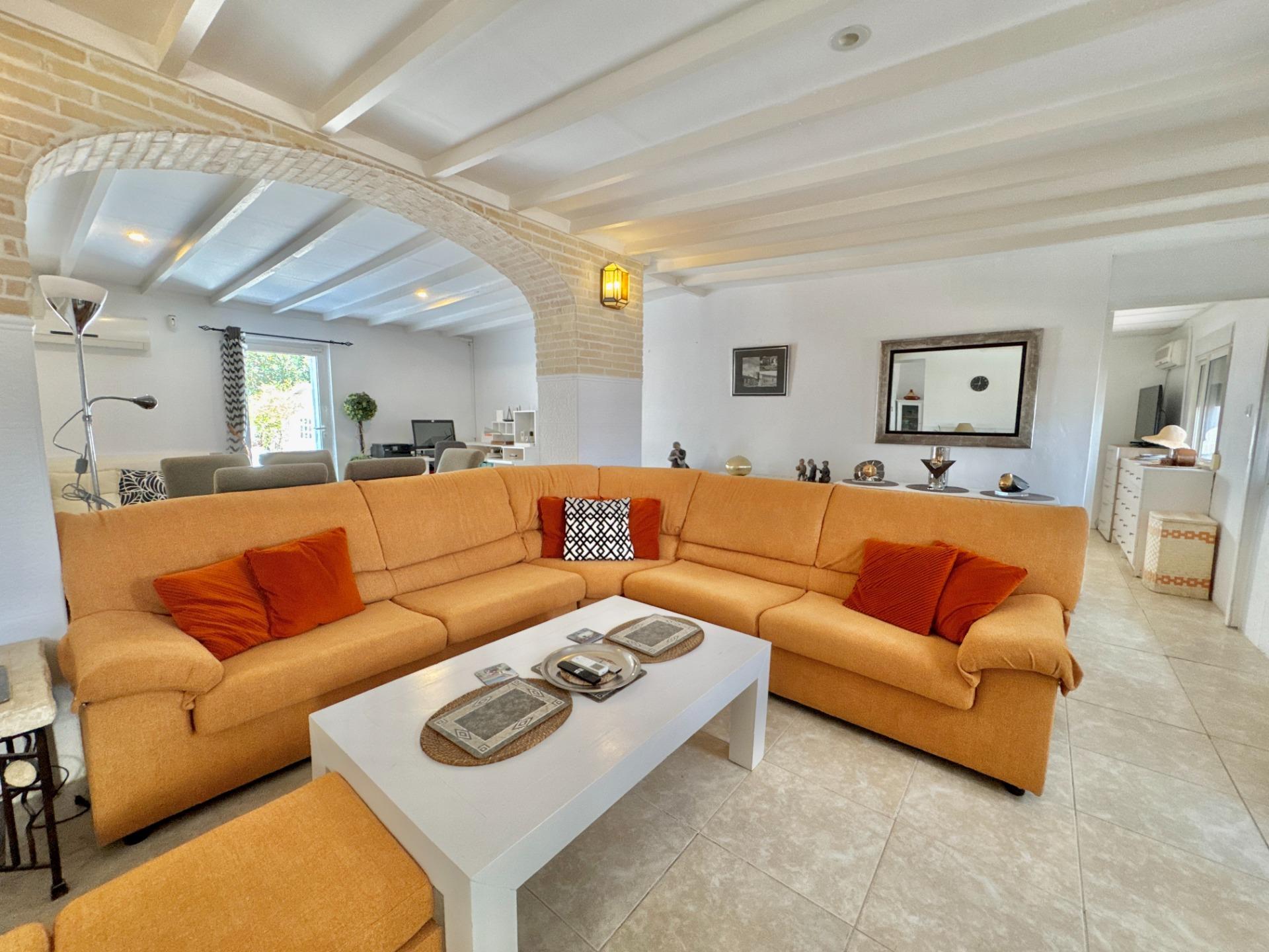 7 Bed, 5 Bath, HouseFor Sale, Dolores, Alicante