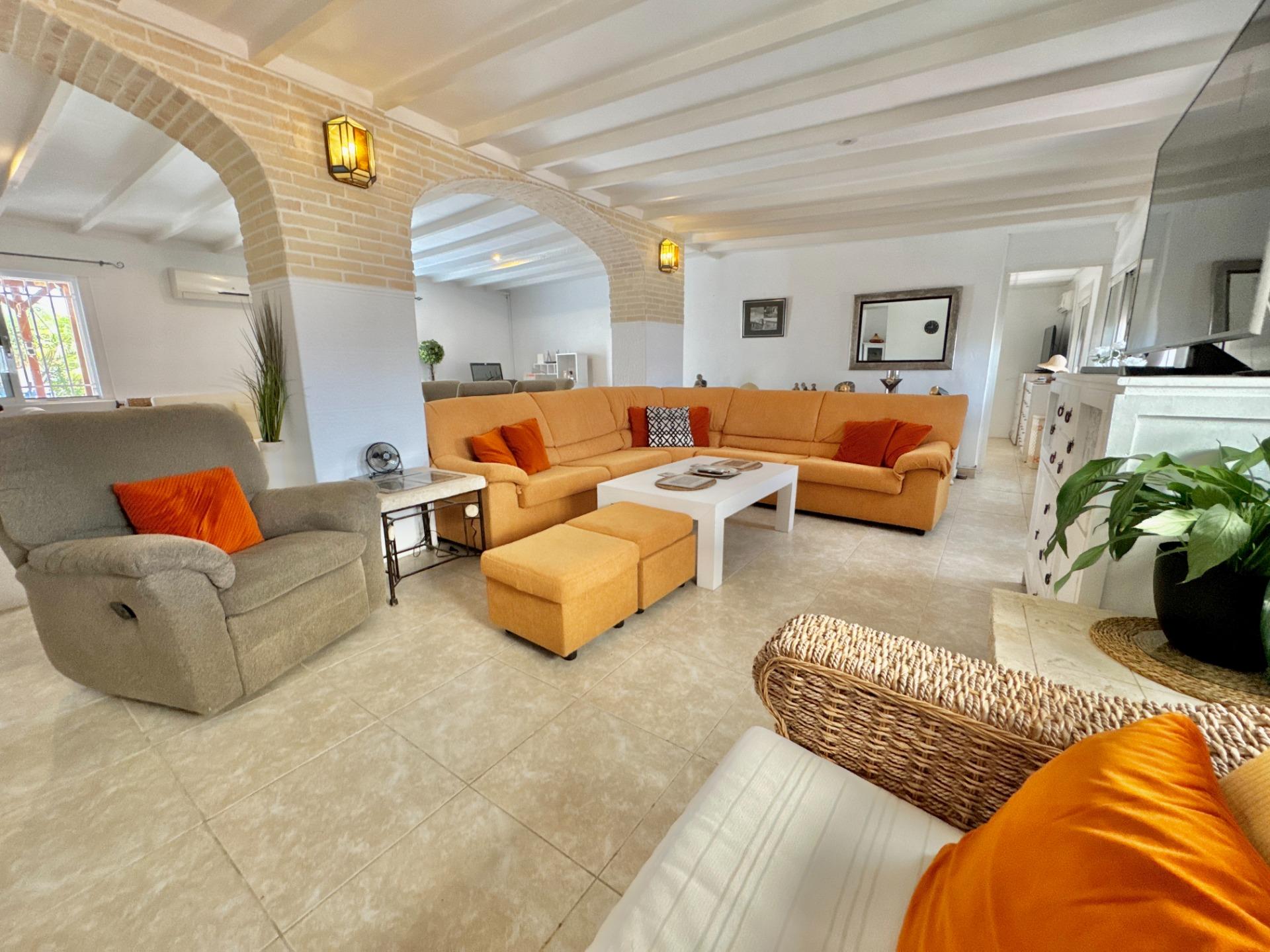 7 Bed, 5 Bath, HouseFor Sale, Dolores, Alicante