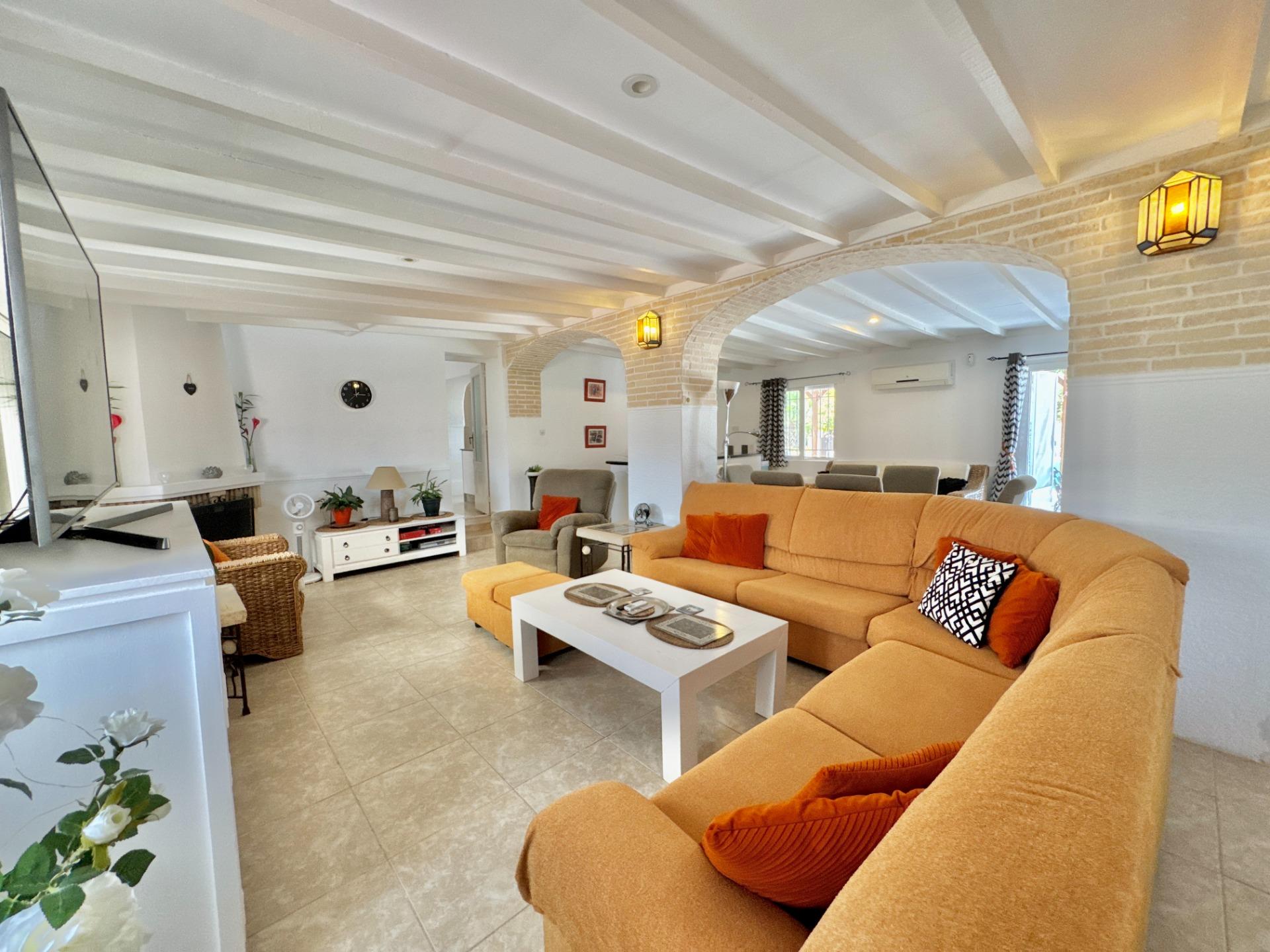 7 Bed, 5 Bath, HouseFor Sale, Dolores, Alicante