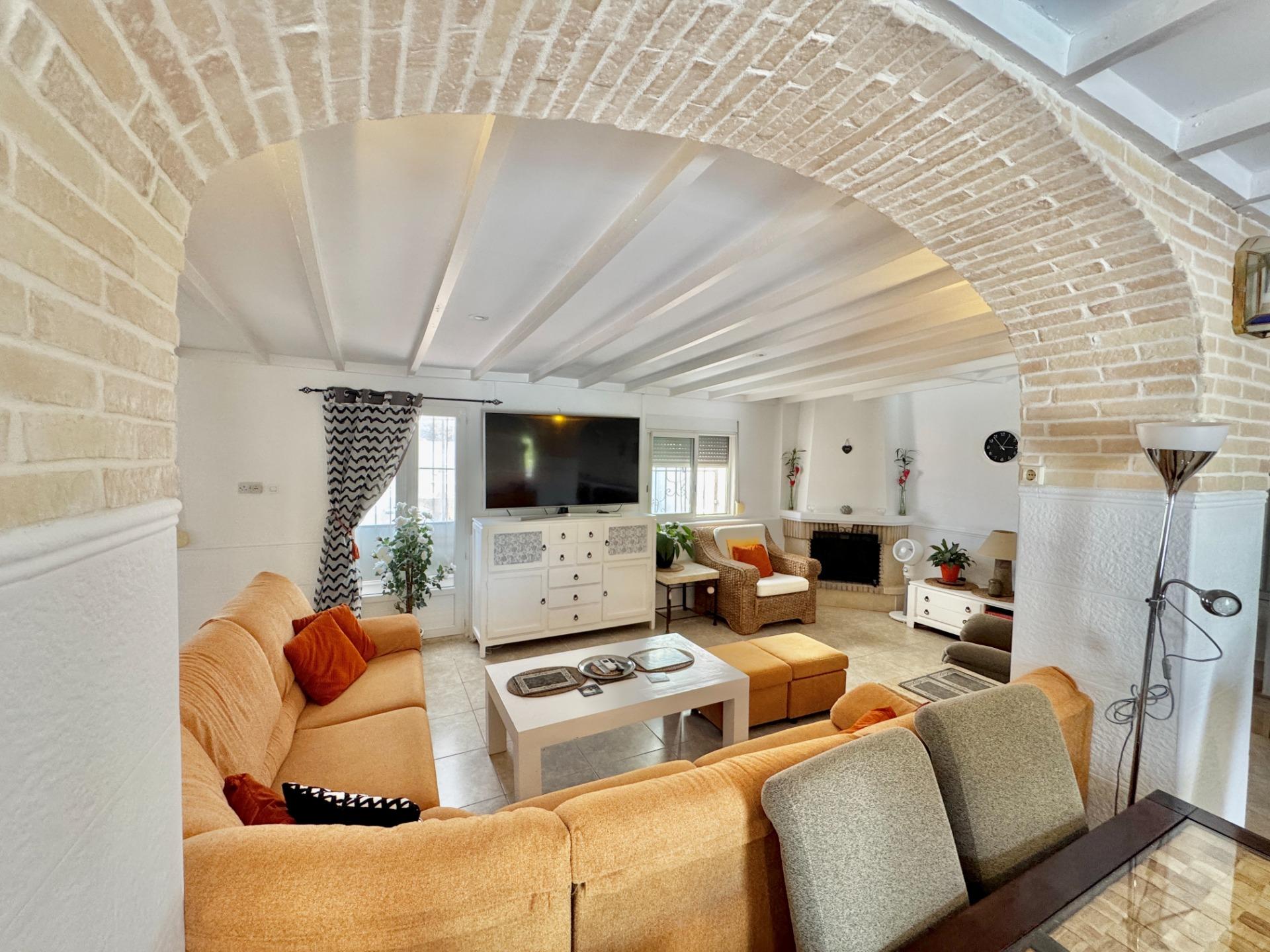 7 Bed, 5 Bath, HouseFor Sale, Dolores, Alicante