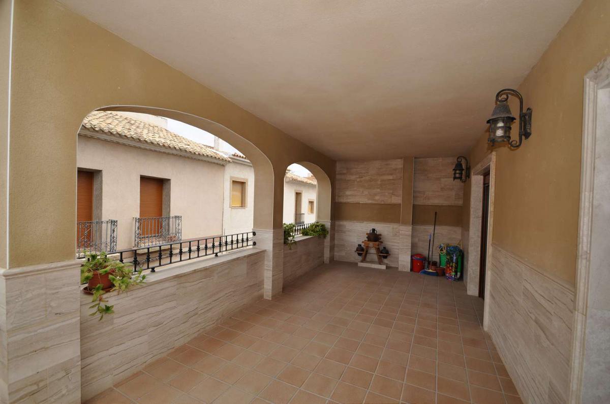 7 Bed, 4 Bath, HouseFor Sale, Pinoso, Alicante