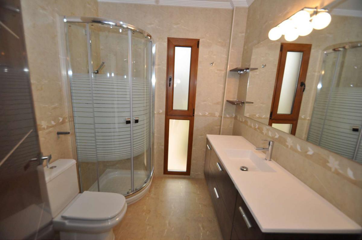 7 Bed, 4 Bath, HouseFor Sale, Pinoso, Alicante