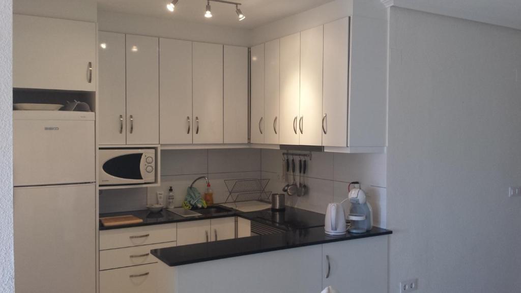 3 Bed, 1 Bath, HouseFor Sale, Torrevieja, Alicante