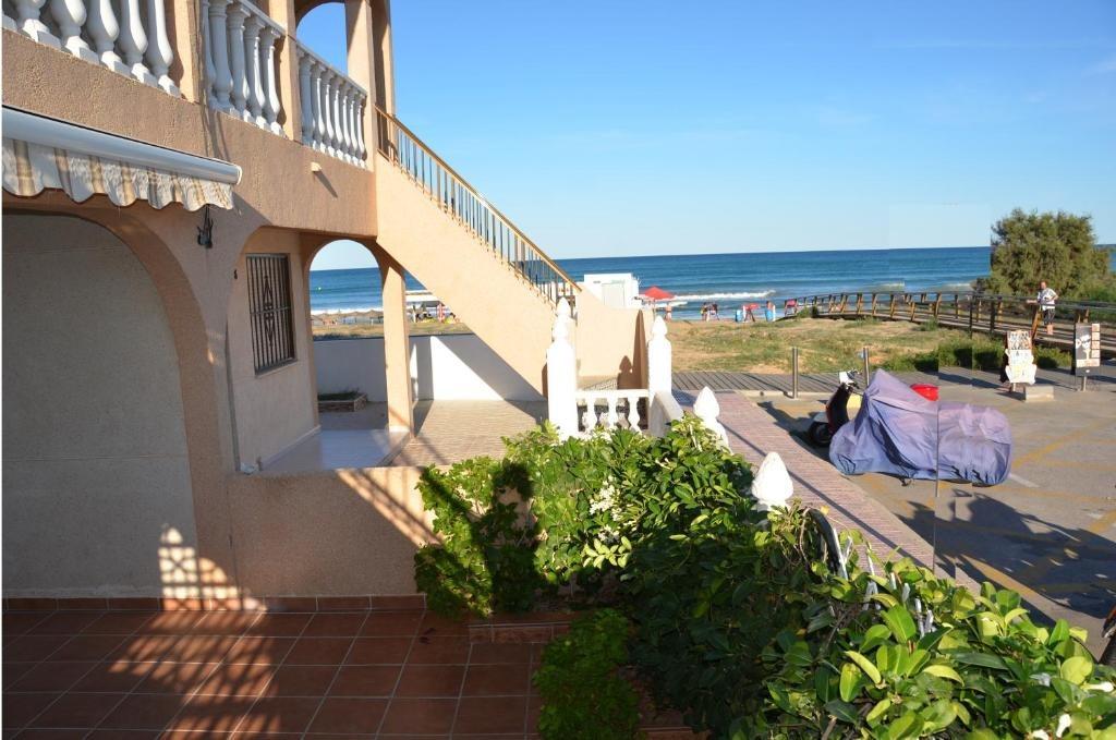 3 Bed, 1 Bath, HouseFor Sale, Torrevieja, Alicante