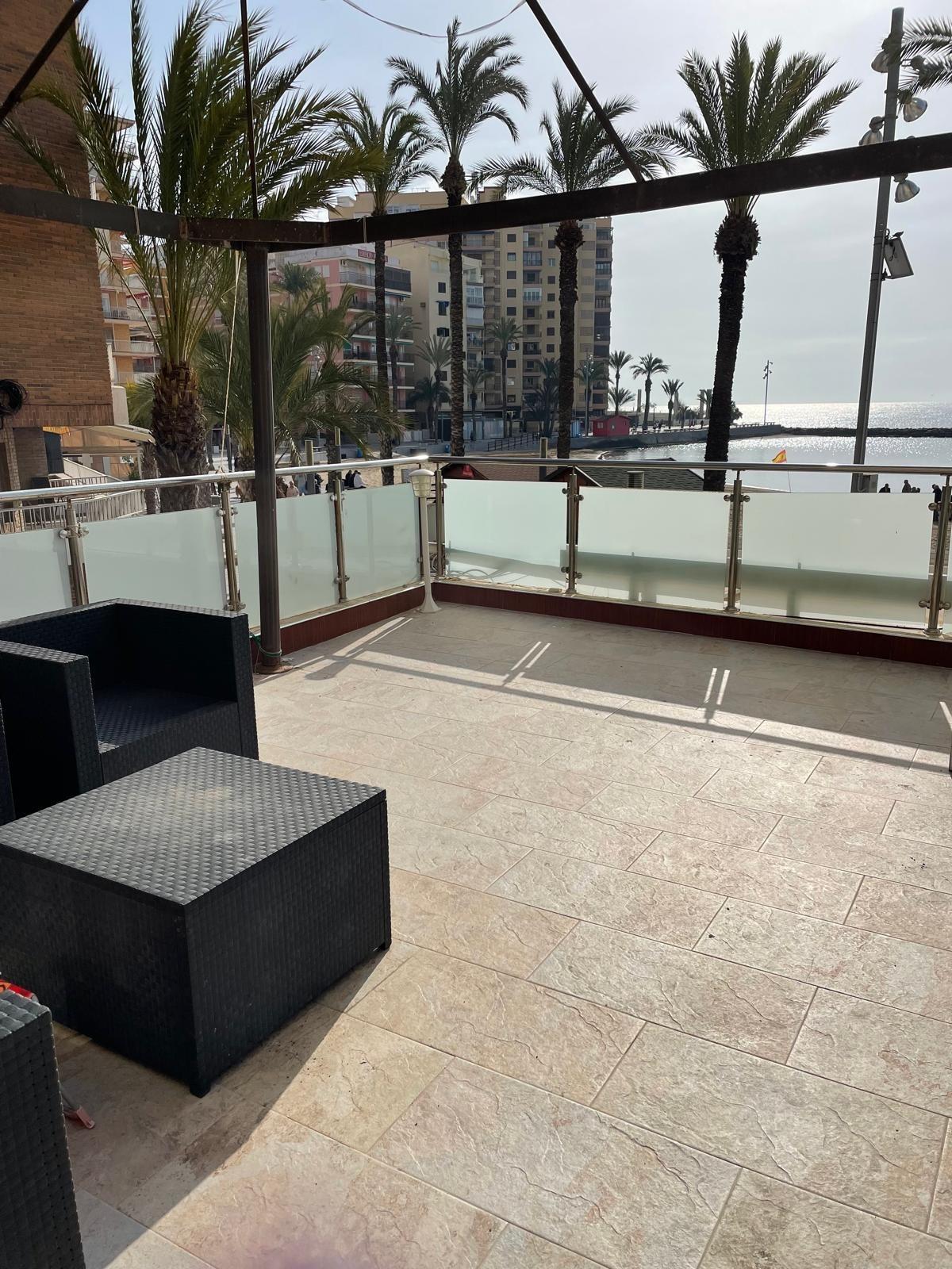 4 Bed, 3 Bath, ApartmentFor Sale, Torrevieja, Alicante