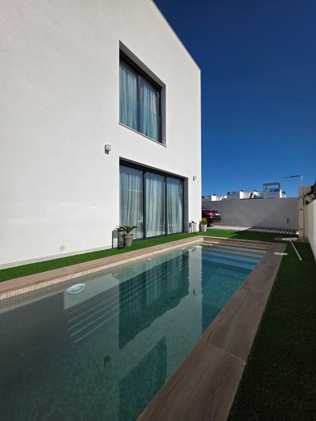 2 Bed, 1 Bath, HouseFor Sale, Benijofar, Alicante