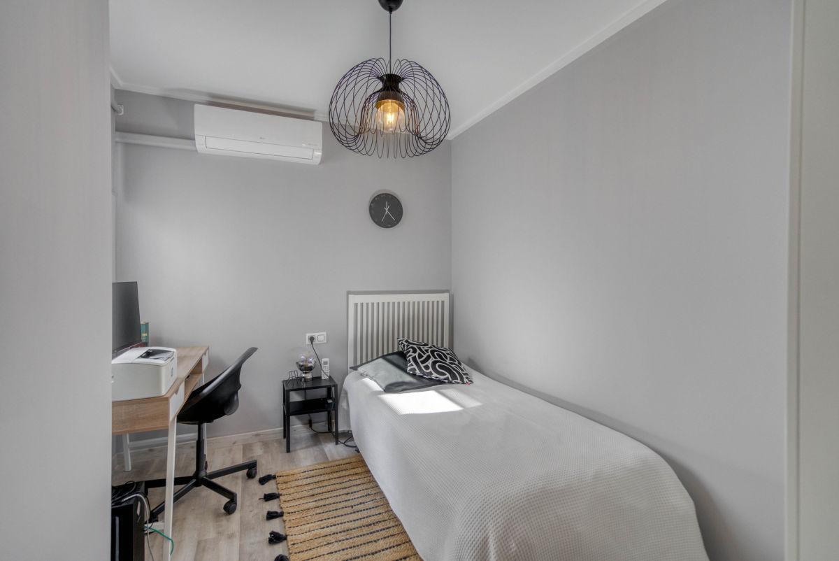 3 Bed, 2 Bath, ApartmentFor Sale, Los Balcones, Alicante