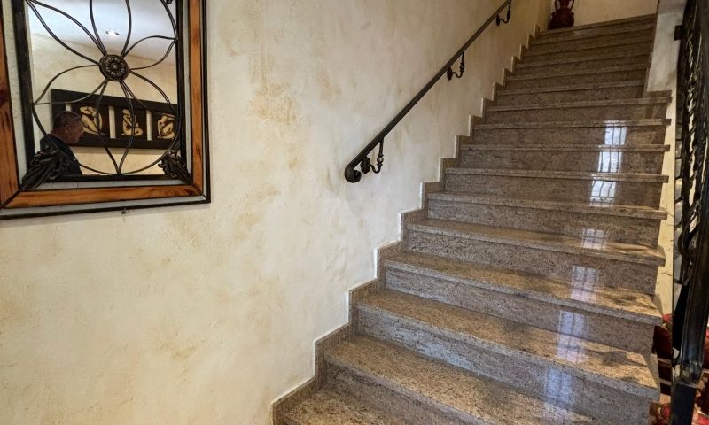 8 Bed, 4 Bath, HouseFor Sale, Redovan, Alicante