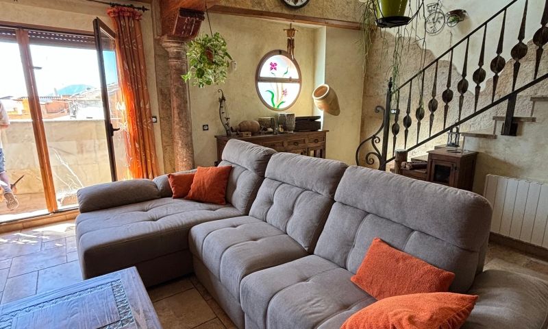 8 Bed, 4 Bath, HouseFor Sale, Redovan, Alicante