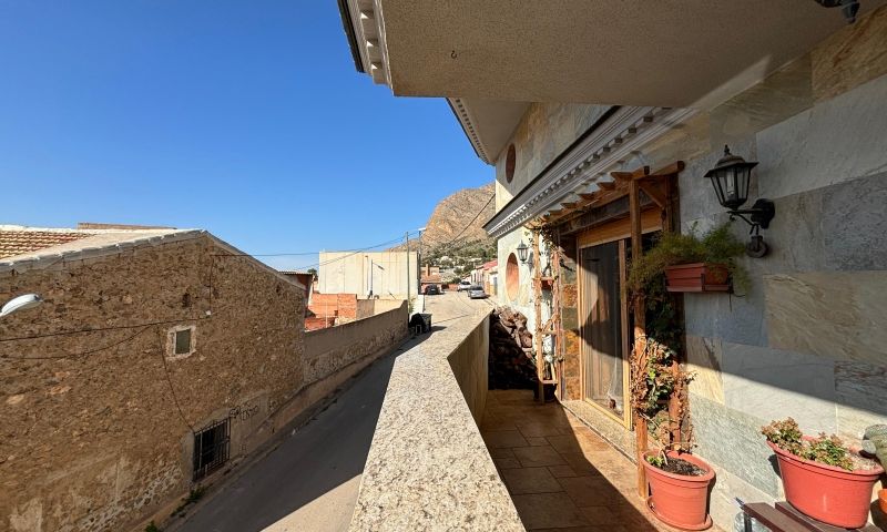 8 Bed, 4 Bath, HouseFor Sale, Redovan, Alicante