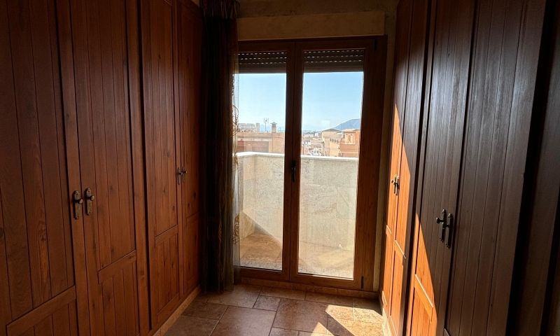 8 Bed, 4 Bath, HouseFor Sale, Redovan, Alicante