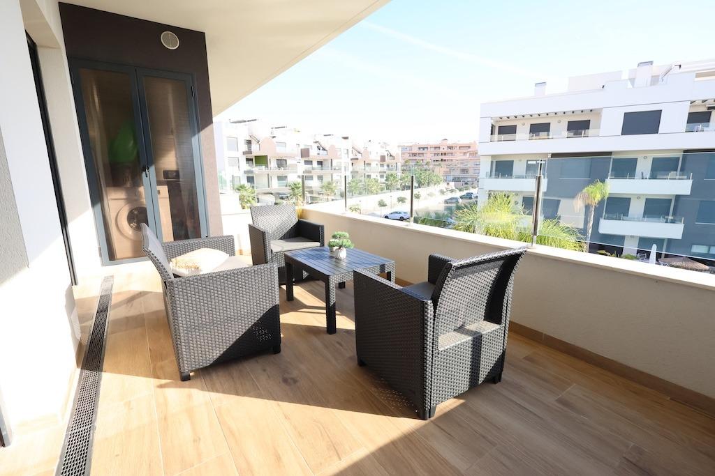 2 Bed, 2 Bath, ApartmentFor Sale, Orihuela Costa, Alicante