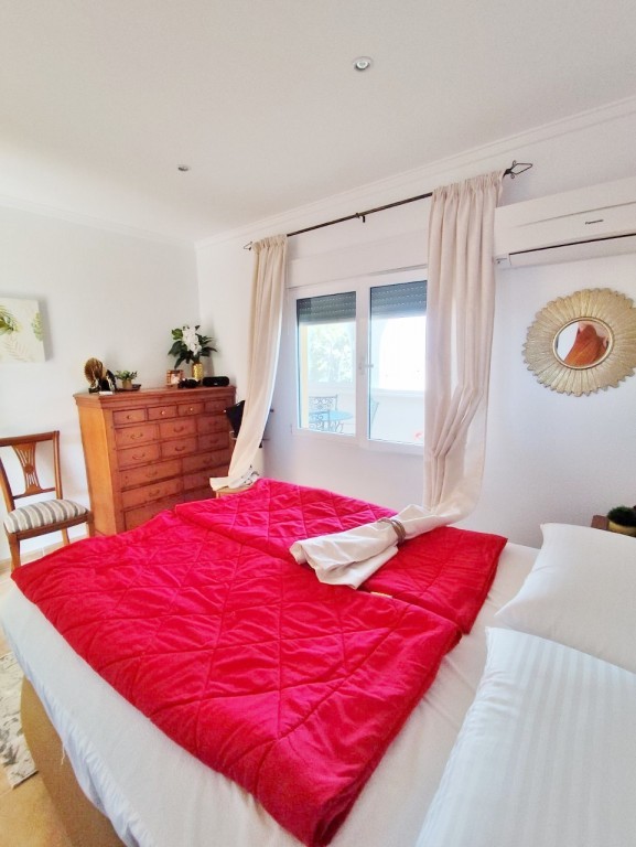 4 Bed, 3 Bath, HouseFor Sale, San Miguel de Salinas, Alicante