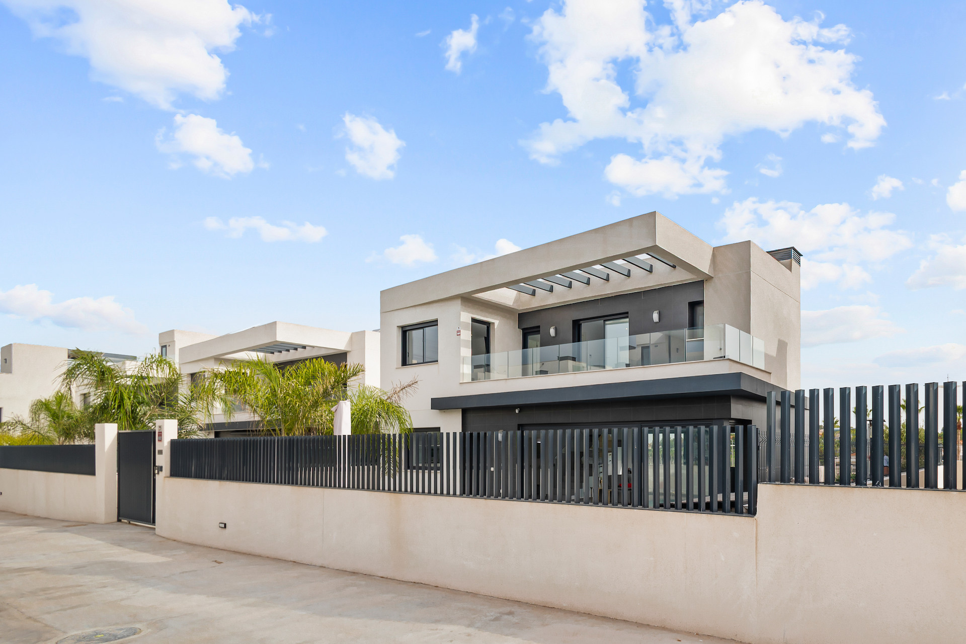 4 Bed, 3 Bath, HouseFor Sale, Algorfa, Alicante