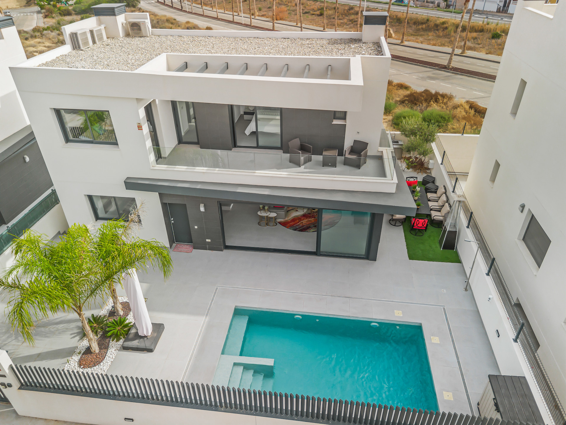 4 Bed, 3 Bath, HouseFor Sale, Algorfa, Alicante