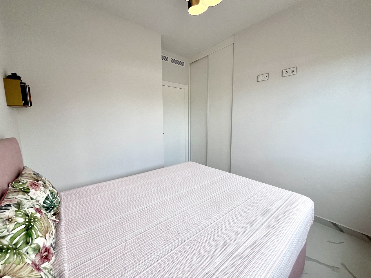 2 Bed, 2 Bath, ApartmentFor Sale, San Miguel de Salinas, Alicante