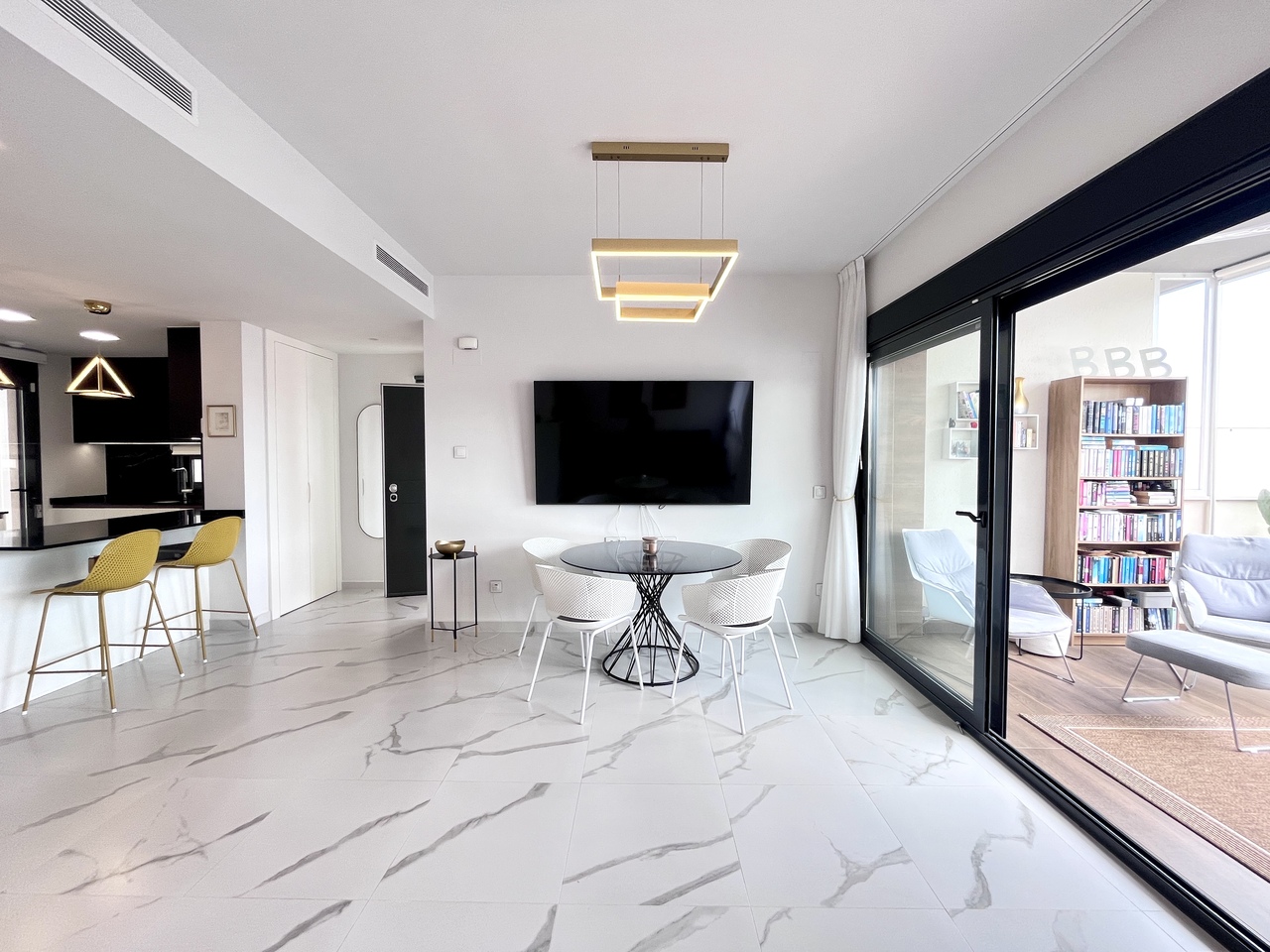 2 Bed, 2 Bath, ApartmentFor Sale, San Miguel de Salinas, Alicante