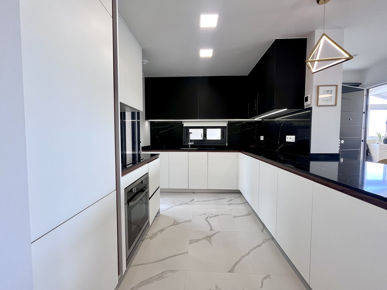 2 Bed, 2 Bath, ApartmentFor Sale, San Miguel de Salinas, Alicante