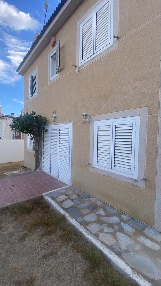 5 Bed, 2 Bath, HouseFor Sale, Los Balcones, Alicante