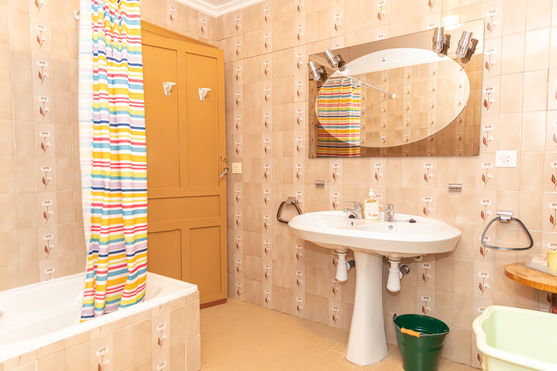 7 Bed, 2 Bath, HouseFor Sale, Yecla, Murcia