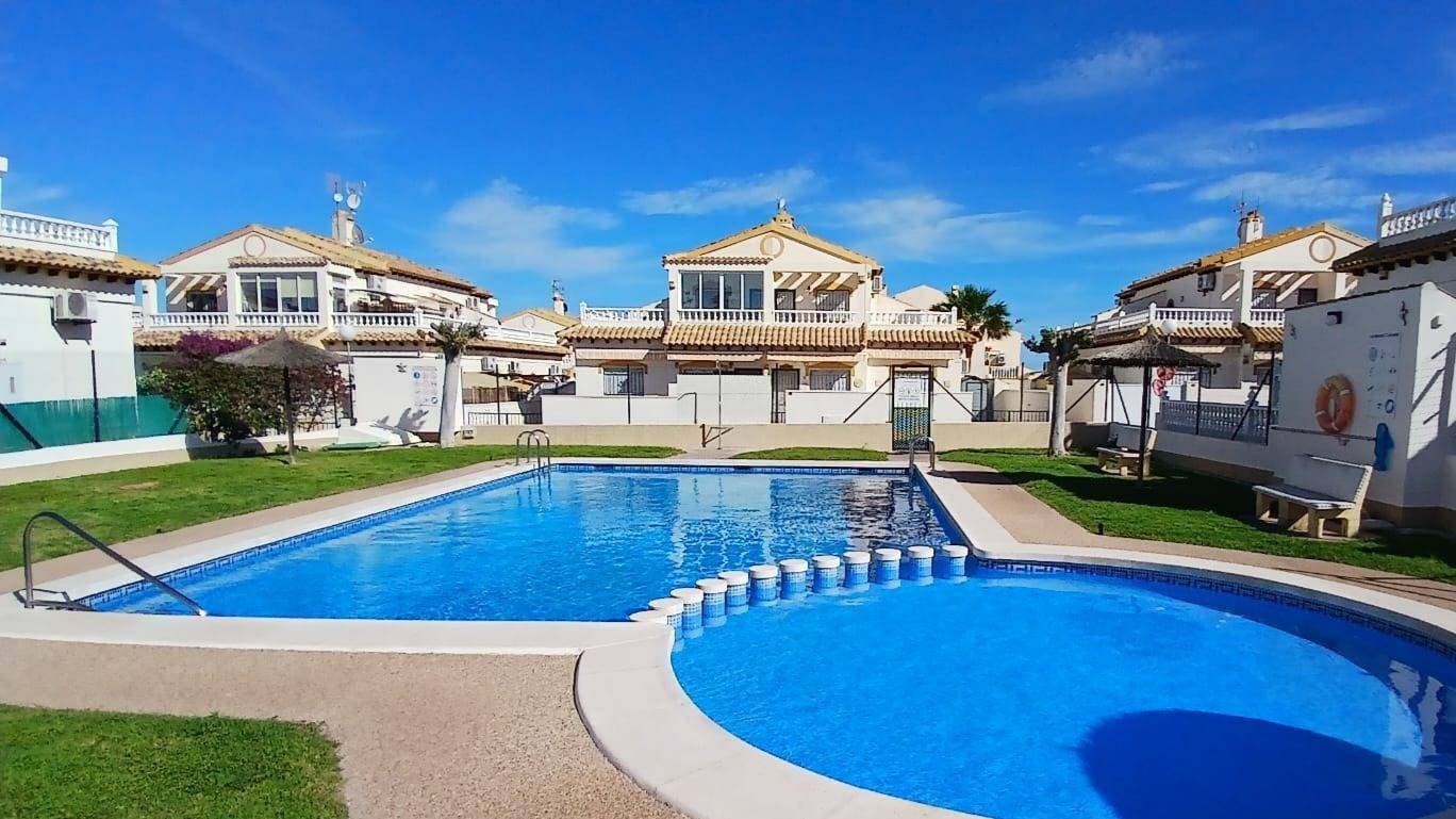3 Bed, 2 Bath, ApartmentFor Sale, Orihuela, Alicante
