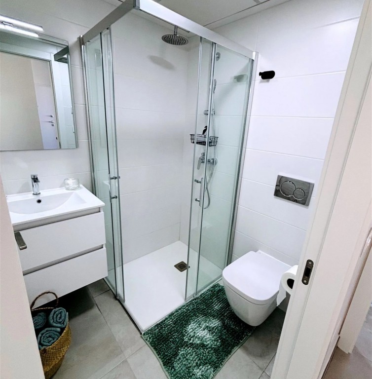 2 Bed, 2 Bath, ApartmentFor Sale, Las Filipinas, Alicante