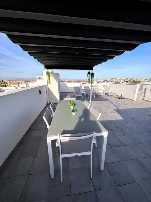 2 Bed, 2 Bath, ApartmentFor Sale, Las Filipinas, Alicante
