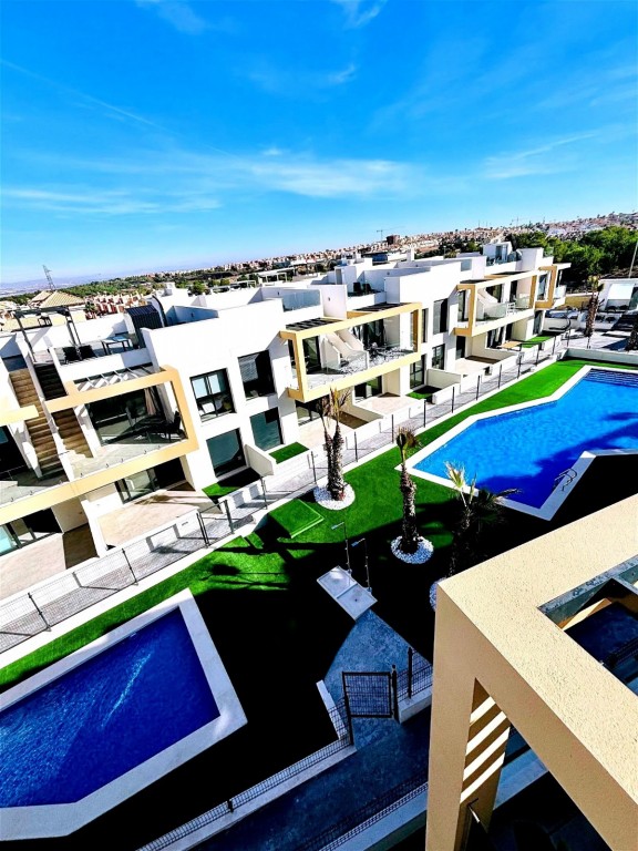 2 Bed, 2 Bath, ApartmentFor Sale, Las Filipinas, Alicante