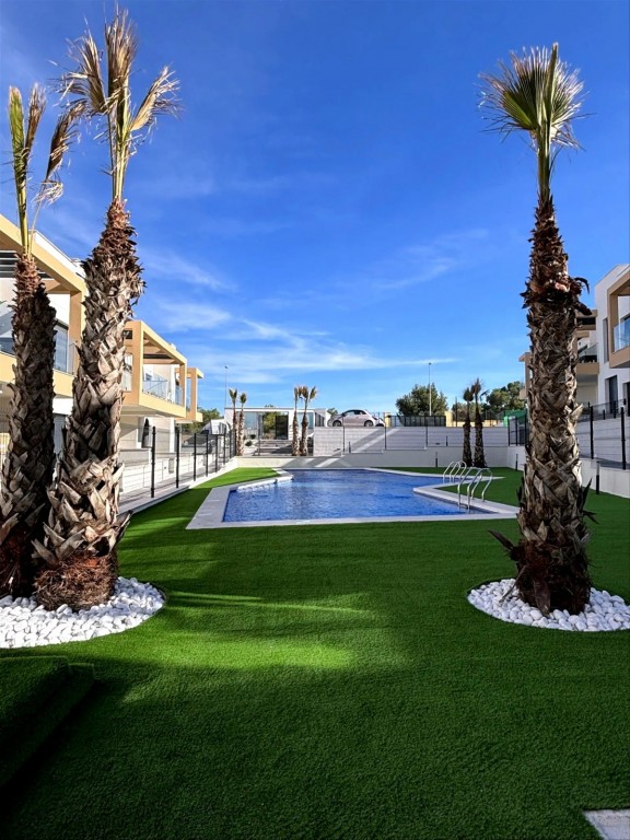 2 Bed, 2 Bath, ApartmentFor Sale, Las Filipinas, Alicante