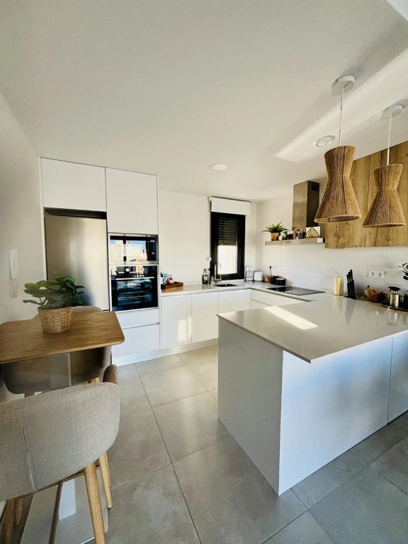 2 Bed, 2 Bath, ApartmentFor Sale, Las Filipinas, Alicante