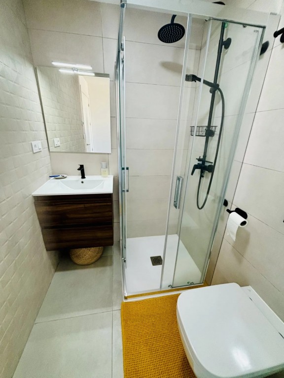 2 Bed, 2 Bath, ApartmentFor Sale, Las Filipinas, Alicante