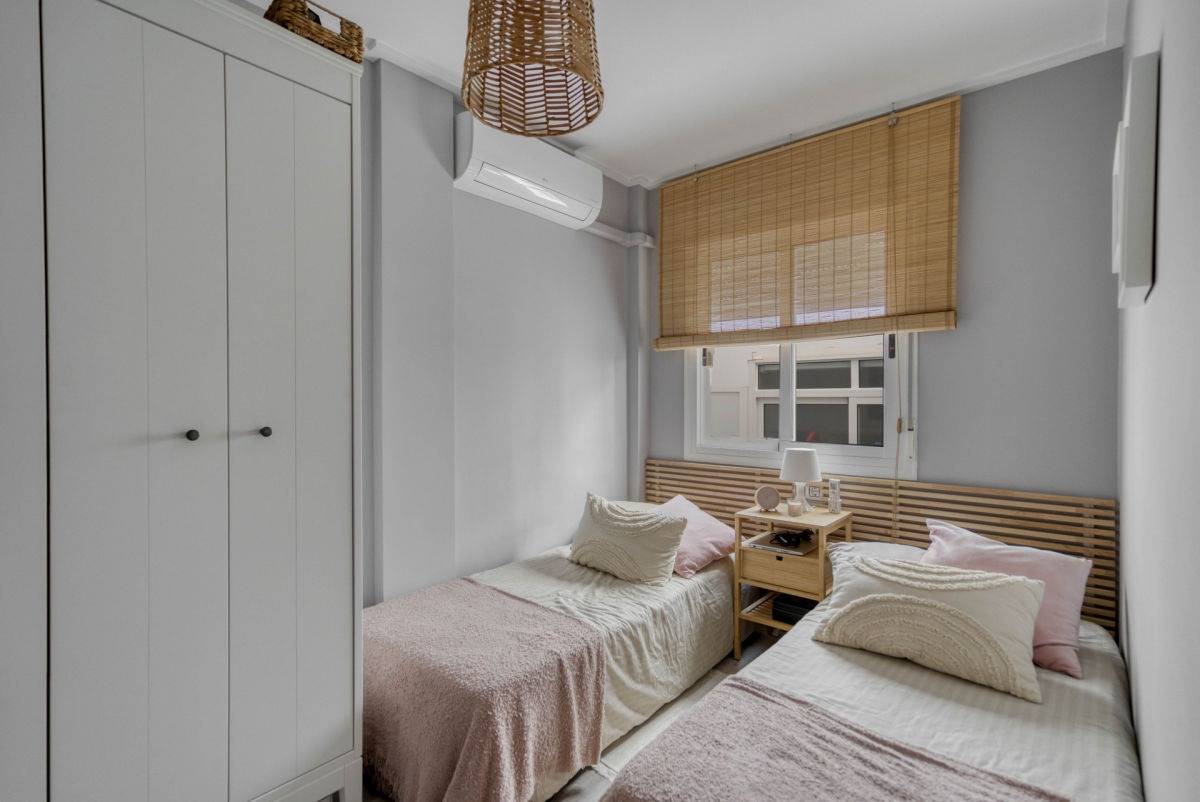 3 Bed, 2 Bath, ApartmentFor Sale, Torrevieja, Alicante